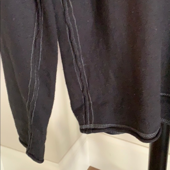 Men's Sovereign Code V-Neck Hoodie Sweater - Picture 3 of 8